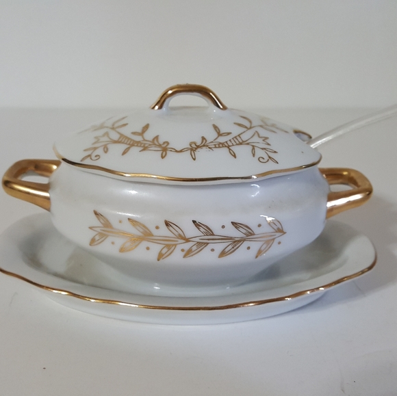 Lefton Dining Lefton 5th Condiments Jar With Spoon Poshmark